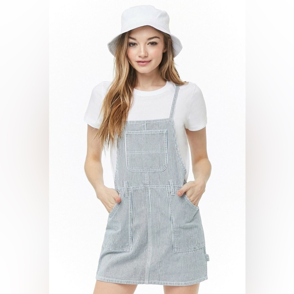 Forever 21 Overall Dress, size medium